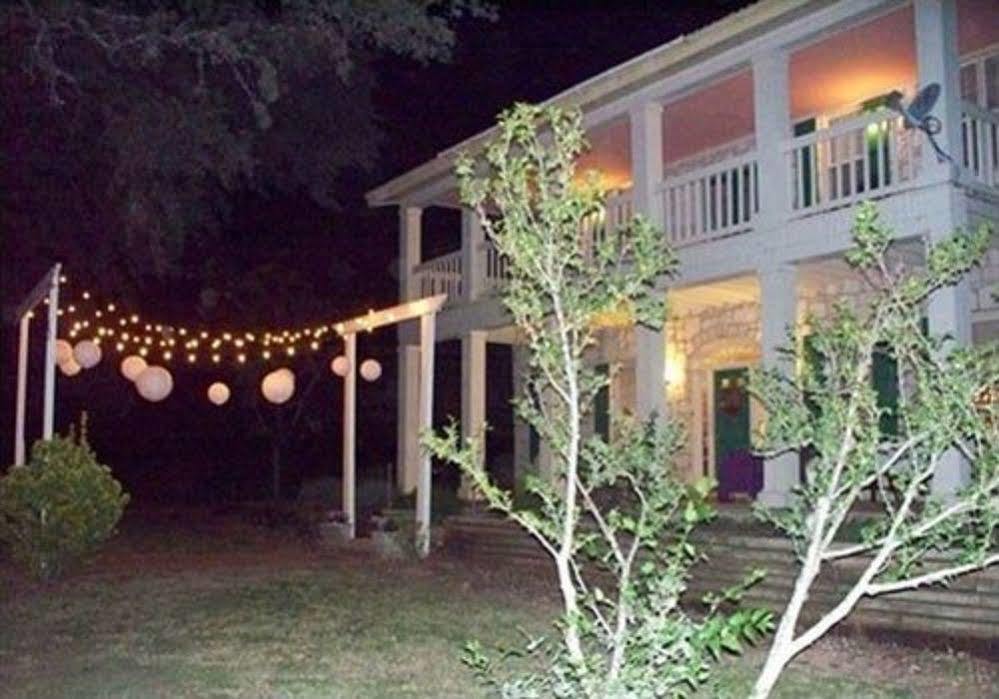 Chantilly Lace Country Inn Johnson City Exterior foto